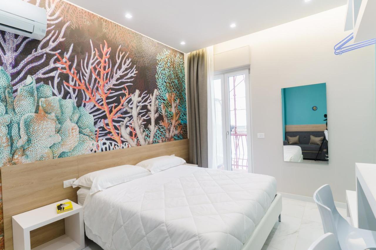 Abissi Room One Step From The Sea Trani Exteriör bild